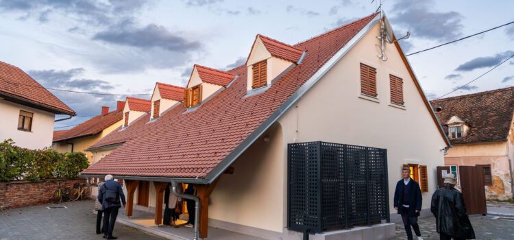 Književni susret i predstavljanje knjige “Nova hrvatska poezija” Darije Žilić